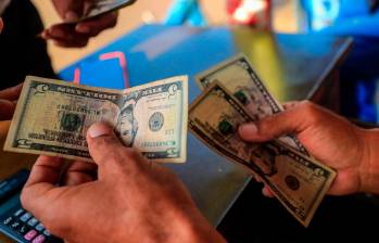 la moneda estadounidense sigue por debajo de los $3.900. FOTO CAMILO SUÁREZ ECHEVERRY 