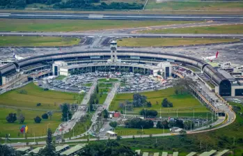 El aeropuerto José María Córdova ubicado en el municipio de Rionegro tiene una capacidad para movilizar 11 millones de pasajeros al año. FOTO: Juan Antonio Sánchez
