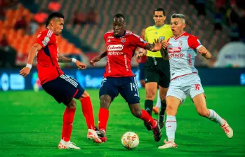 DIM visita a Santa Fe en la primera final de la Liga Betplay-1. FOTO CAMILO SUÁREZ