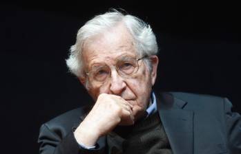 Chomsky nació en Filadelfia el 7 de diciembre de 1928 y es reconocido por ser uno de los grandes intelectuales políticos de izquierda. Foto: Getty