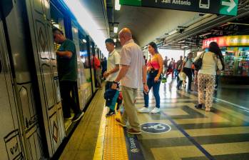 Dentro de los planes del Metro de Medellín para revertir la reducción en los viajes están proteger la calidad en el servicio y ampliar la capacidad con los nuevos trenes que están siendo comprados. FOTO: Camilo Suárez