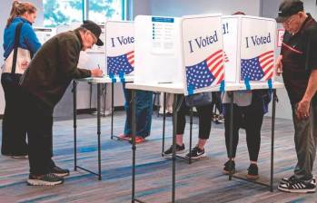 244 millones de ciudadanos estadounidenses mayores de 18 años, aproximadamente, están habilitados para votar en las elecciones de este “Supermartes” 5 de noviembre. FOTO: AFP