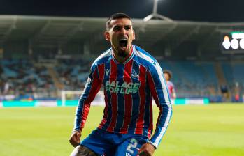 Daniel Muñoz festejando su gol con el Crystal Palace en la Conference League. FOTO GETTY