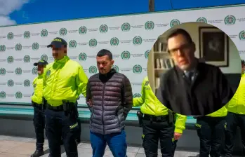 El juez José Hofman fue el encargado de imputar cargos a alias El Costeño. FOTO CORTESÍA Y CAPTURA DE PANTALLA