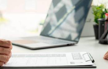 En Colombia, servicio al cliente y ventas lideran la oferta de empleo en Magneto, que supera las 100.000 vacantes. FOTO: GETTY