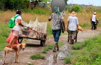 Las personas han tenido que salir de sus tierras dejando todas sus pertenencias. FOTO JAIME PÉREZ
