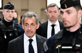 Enviaron a prisión al expresidente de Francia, Nicolas Sarkozy, luego de ser condenado a 5 años por el caso de la presunta financiación ilegal de su campaña electoral de 2007 por Libia. FOTO: AFP