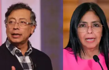 La presidenta encargada de Venezuela, Delcy Rodríguez, confirmó que tuvo una conversación con el mandatario colombiano para definir la agenda de un encuentro binacional. FOTOS: COLPRENSA Y AFP