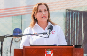 A la presidenta de Perú, Dina Boluarte, la amenaza una posible moción de censura en su contra. FOTO: X (TWITTER) PRESIDENCIA DE PERÚ
