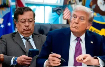 Donald Trump y Gustavo Petro en llamada telefónica. FOTO: PRESIDENCIA - GETTY
