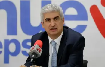 José Cardona, expresidente de Nueva EPS, endrenta un lío legal con la Fiscalía por manejos en la EPS. FOTO: Colprensa