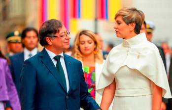 El presidente Gustavo Petro salió en defensa de su esposa, la primera dama Verónica Alcocer. FOTO: CORTESÍA