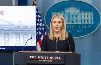 La secretaria de prensa de la Casa Blanca llamó “activistas judiciales” a los jueces estadounidenses que han bloqueado o suspendido algunas de las decisiones de Donald Trump. FOTO: Xinhua