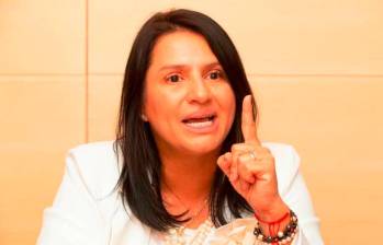 Sumado a Juan Fernando Cristo, la senadora reclamó por la injerencia de figuras como Armando Benedetti, Roy Barreras, Alfonso Prada o Mauricio Lizcano. FOTO: ESNEYDER GUTIÉRREZ