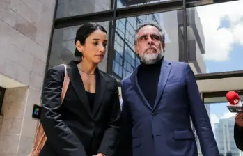 Se conoció que Armando Benedetti, ministro de Interior, debe reclamar su sueldo a través de un cheque tras la cancelación de sus cuentas bancarias por la sanción de Estados Unidos. FOTO: Colprensa 