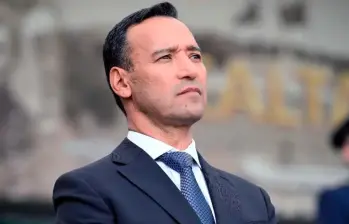 El ministro calificó el ataque como un acto de “cobardía” y aseguró que las disidencias actúan “desesperadas” ante la pérdida de control territorial y el debilitamiento de sus finanzas ilegales. FOTO Colprensa