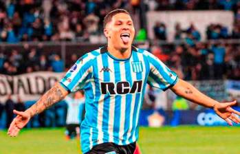 Juan Fernando Quintero jugó un año y medio en Racing de Argentina. FOTO: TOMADA DEL X DE @RacingClub