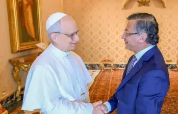 El presidente viajará junto a parte de su gabinete tras una invitación formal del papa León XIV. FOTO: COLPRENSA.