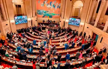 El Ejecutivo aclaró que el salario de los legisladores no está atado al aumento del salario mínimo, sino a la inflación y ajustes del Estado. FOTO: EL COLOMBIANO