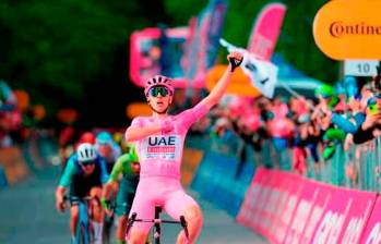 Tadej Pogacar se coronó campeón del Giro de Italia 2024. FOTO: GETTY