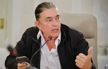Gustavo Bolívar, exsenador y exdirector del Departamento para la Prosperidad Social, es uno de los principales aliados políticos de Iván Cepeda en la campaña presidencial. Foto: Presidencia