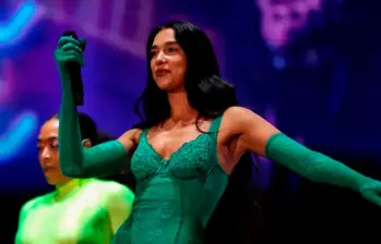 Dua Lipa estará en concierto en Colombia en noviembre de 2025. FOTO Colprensa