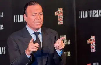El cantante Julio Iglesias está en el ojo del huracán tras las denuncias por presunta agresión sexual presentadas por sus extrabajadoras. FOTO: GETTY