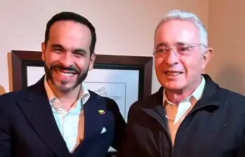 El presidente Abelardo de la Espriella y el expresidente Álvaro Uribe Vélez. FOTO ARCHIVO