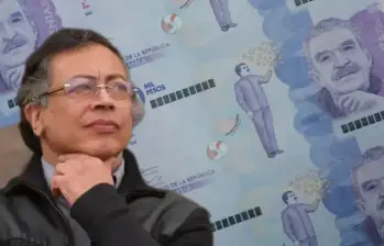 Gustavo Petro deja un país endeudado, con mayor gasto público y al sistema de salud en el limbo. FOTO: COLPRENSA Y EL COLOMBIANO