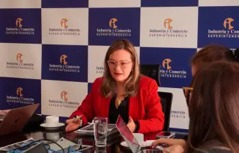 Cielo Rusinque reaccionó con dureza al fallo que anuló su nombramiento como Superintendente de Industria y Comercio y cuestionó de fondo la argumentación jurídica del alto tribunal. FOTO: Colprensa