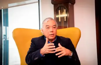 César Ferrari, superintendente Financiero. FOTO CORTESÍA.