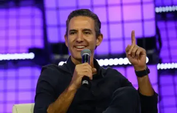 David Vélez, CEO de Nu Holdings, fue reconocido como el Empresario del Año FOTO: AFP