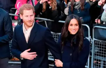 La pareja se instalará temporalmente en una residencia privada fuera de Londres, según informaciones. FOTO: Getty.
