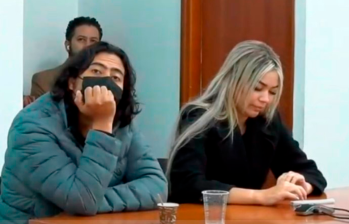 Nicolás Petro y Day Vásquez en audiencia con la Fiscalía. FOTO CORTESÍA