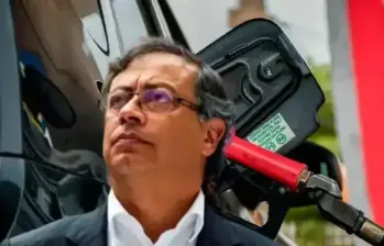 Cálculos de expertos señalan que el 60% de los vehículos que circulan en el país pertenecen a los estratos bajos y medios (1, 2 y 3), mientras que en el caso de las motocicletas la proporción asciende al 95%. Foto: Cortesía y Archivo