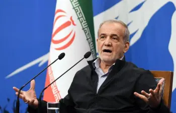 El presidente iraní, Masoud Pezeshkian ha sostenido que su país no tiene intención de desarrollar armas nucleares, rechazando las preocupaciones internacionales sobre su programa de enriquecimiento de uranio. FOTO: Xinhua