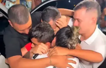 Así fue el reencuentro de Lyan José con su familia. FOTO: Captura de video