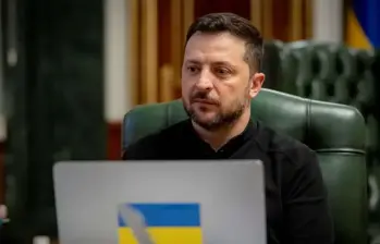 Las palabras las dijo Zelenski refiriéndose a la propuesta estadounidense para un alto el fuego de 30 días en Ucrania, acusándole de “retrasar” el proceso de paz para continuar así con la guerra. FOTO: @ZelenskyyUa