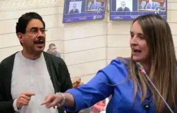 Iván Cepeda y Paloma Valencia protagonizaron un nuevo cruce de acusaciones en el Congreso en medio del ambiente preelectoral. FOTO: Colprensa.