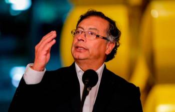Petro afirma que quiere crear comunidades energéticas basadas en energía solar. FOTO: COLPRENSA