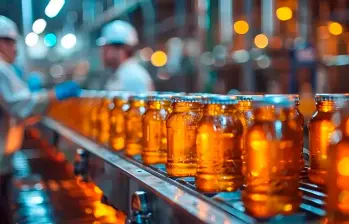ACOPI pidió al Gobierno acompañar la reducción de la jornada laboral con medidas de apoyo para fortalecer la productividad y la sostenibilidad de las MiPymes. Cortesía Finaktiva