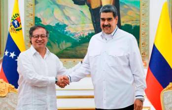 A finales del año pasado Gustavo Petro y Nicolás Maduro se reunieron e hicieron anuncios sobre Ecopetrol y PDVSA. FOTO PRESIDENCIA