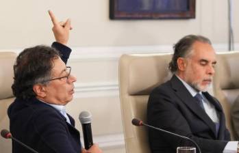 Benedetti estuvo al frente de una reunión en Palacio justo cuando el Congreso inicia las sesiones para buscar aprobar la reforma a la salud y habrá otra propuesta de reforma tributaria. Foto: Presidencia 