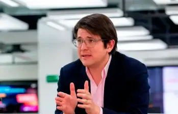El senador y precandidato presidencial Miguel Uribe Turbay fue baleado el pasado 7 de junio en Bogotá. FOTO CAMILO SUÁREZ