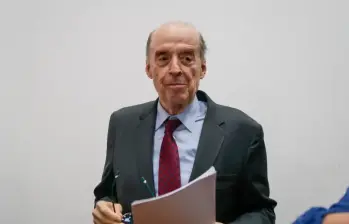 El origen de la citación de Leyva es una investigación que presentó el exministro de Justicia Wilson Ruiz en esa instancia, el juez natural del presidente de la República. Foto: Colprensa