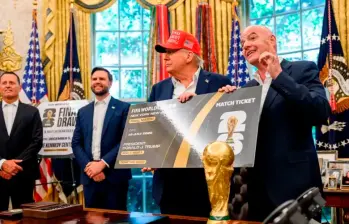 El presidente de Estados Unidos, Donald Trump, tiene una relación cercana con Gianni Infantino, mandatario de la Fifa desde hace una década. Foto: tomada del x de @WhiteHouse