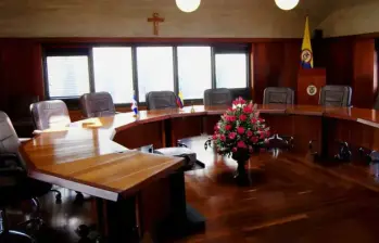 La Corte Constitucional tiene nueve sillas y se mayoría con cinco. El presidente tiene varios magistrados a favor de las decisiones del Gobierno. Foto: Corte Constitucional. 