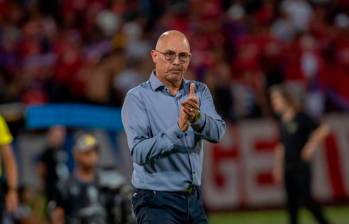 El entrenador Alfredo Arias salió del DIM el pasado mes de agosto, después de perder un partido contra el Deportivo Cali. FOTO: JUAN ANTONIO SÁNCHEZ 