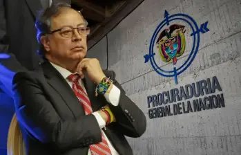 El entonces senador faltó a 17 sesiones plenarias en las que se votaron proyectos de ley entre el 28 de agosto de 2018 y el 27 de abril de 2022, además de ocho ausencias en la legislatura que se extendió del 20 de julio de 2018 al 20 de junio de 2019. Foto: EL COLOMBIANO