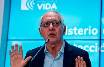 El ministro de Salud, Guillermo Jaramillo, está en el cargo desde mayo de 2023 y ha sido de los funcionarios más estables del Gobierno Petro. FOTO COLPRENSA